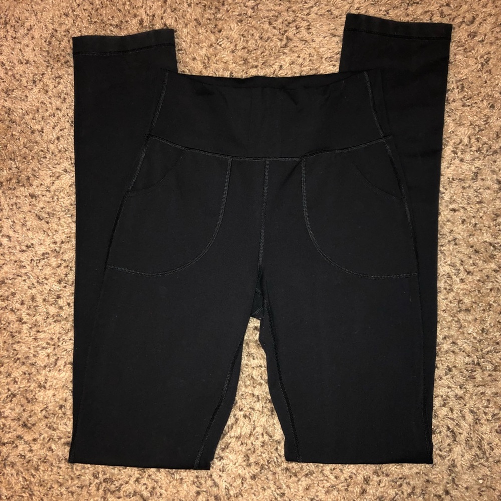 Black lululemon straight leg leggings